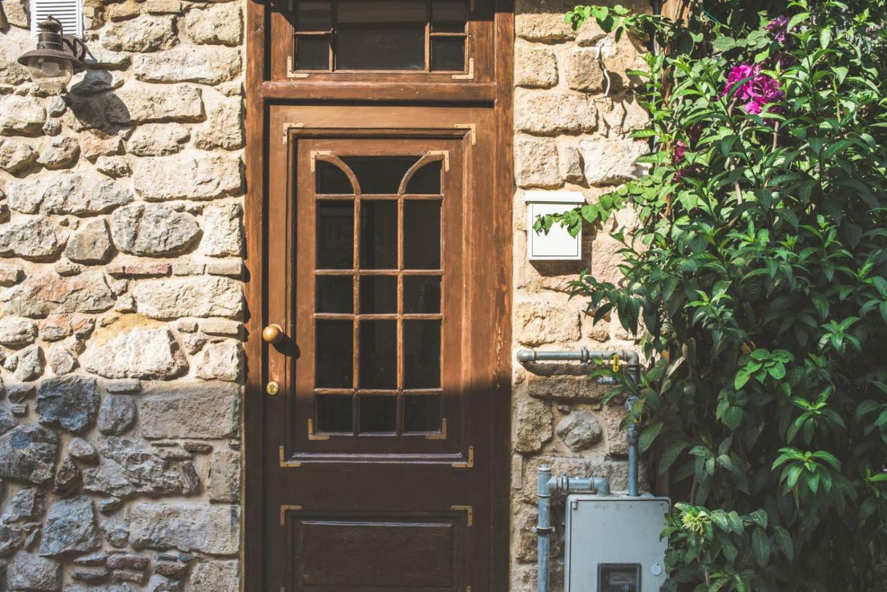 Apartamento Stone House Near Acropolis - Living Stone Diamond Atenas Exterior foto