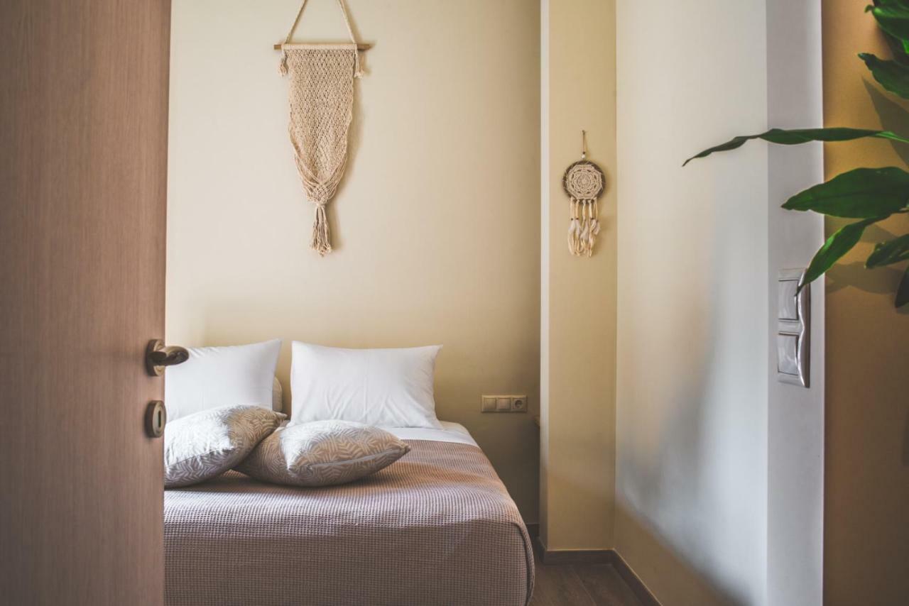 Apartamento Stone House Near Acropolis - Living Stone Diamond Atenas Exterior foto